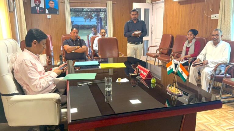 दीपक रावत के फरियादी को दिलवाए 34 लाख
