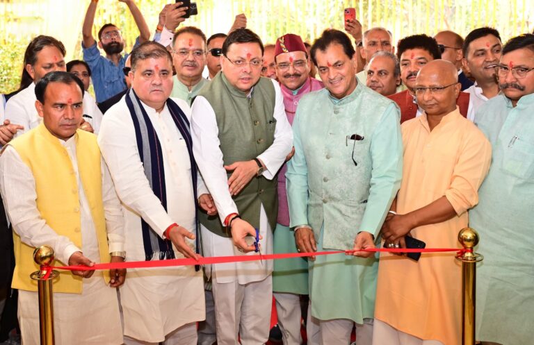 उत्तराखण्ड राज्य अतिथि गृह उत्तराखण्ड निवास का नई दिल्ली में मुख्यमंत्री ने किया लोकार्पण