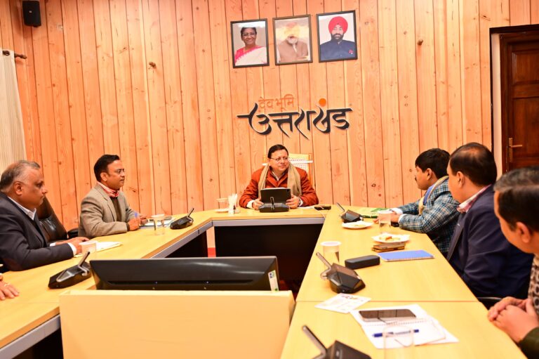 ट्रैफिक क्राउंड को लेकर सीएम धामी के निर्देश