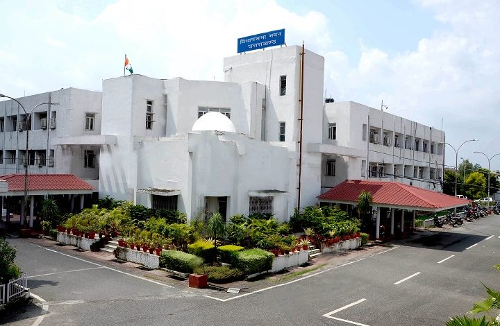 मुख्यमंत्री पुष्कर सिंह धामी का विधानसभा में विपक्ष के आरोपों का तीखा जवाब 1 Many firsts records during term of 4th Vidhan Sabha 720x470 1