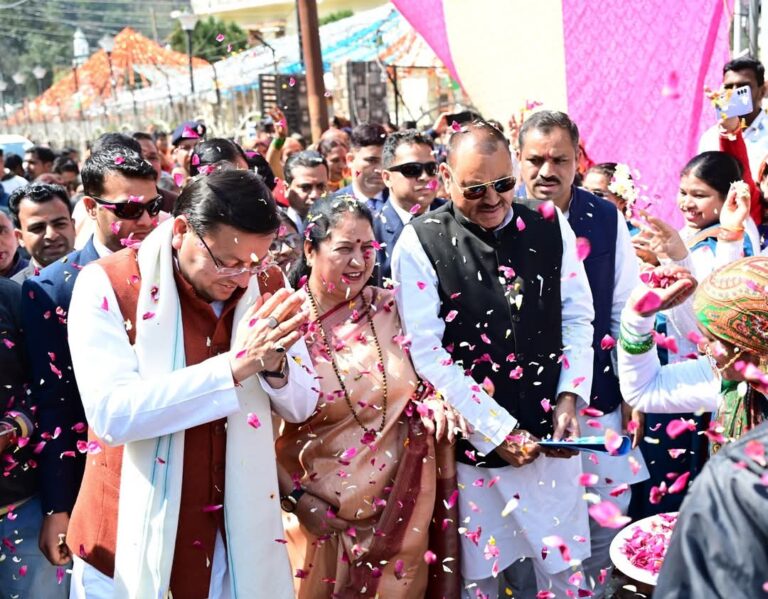 पौड़ी में तीन दिवसीय शहीद मेले का शुभारंभ, क्षेत्र के विकास के लिए कई घोषणाएं