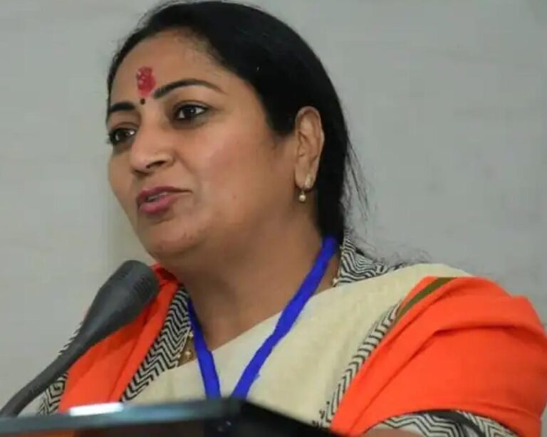 दिल्ली सीएम के लिए क्या है सबसे बड़ी चुनौती