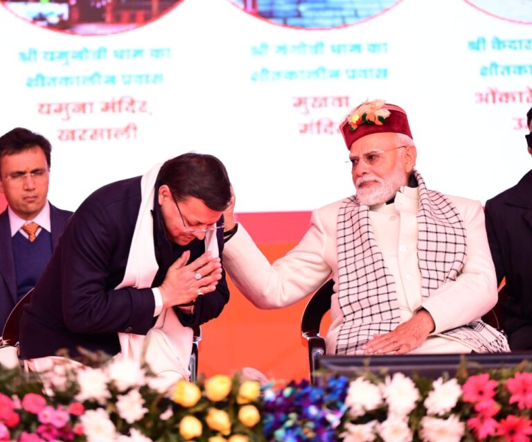 विकास की नींव चुनौतियों का सफर तीन साल में धामी की धमक