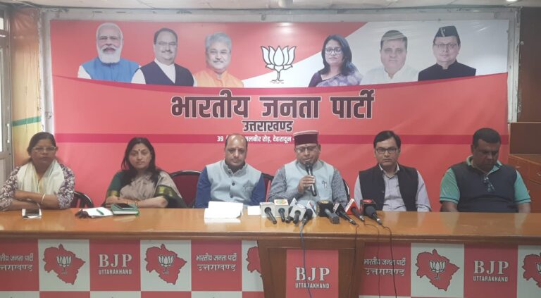 पुष्कर सरकार ने तीन सालों में बढ़ाया देश में अपना कद