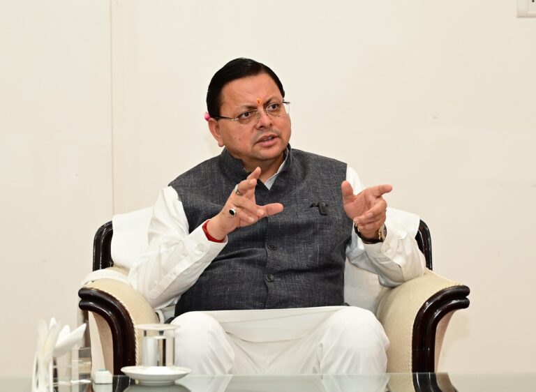 मुख्य सेवक संवाद: मुख्यमंत्री ने सौर स्वरोजगार योजना के लाभार्थियों से की सीधी बातचीत हर जनपद में स्थापित सौर ऊर्जा संयंत्रों को ‘सौर सखी’ नाम से पहचाना जाएगा