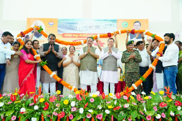 मुख्यमंत्री ने ₹12.51 करोड़ की लागत से हरबंश कपूर मेमोरियल कम्युनिटी हॉल का किया लोकार्पण