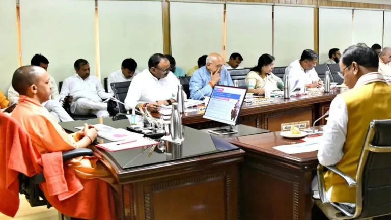 नई स्थानांतरण नीति सहित कैबिनेट ने लिए 11 महत्वपूर्ण फैसले, अडानी से बिजली खरीदेगा यूपी