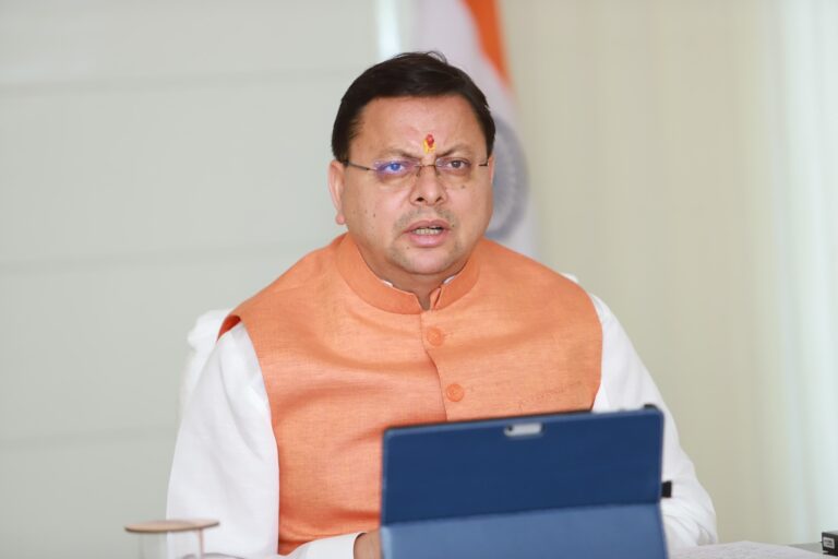 उत्तराखंड सचिवालय में धामी कैबिनेट की बैठक शुरू, पंचायत चुनाव से लेकर खेल अकादमी तक हो सकते हैं बड़े फैसले