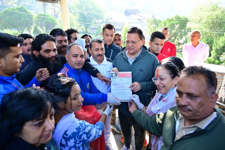 मुख्यमंत्री ने श्री कालू सिद्ध मंदिर में की मूर्तियों की प्राण-प्रतिष्ठा में शिरकत