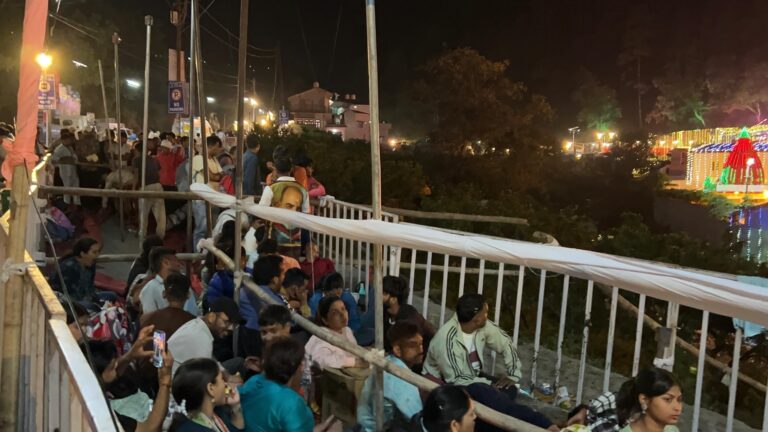 कैंची धाम का 61वां स्थापना दिवस: बाबा नीब करौरी के दरबार में उमड़ा श्रद्धा का सैलाब