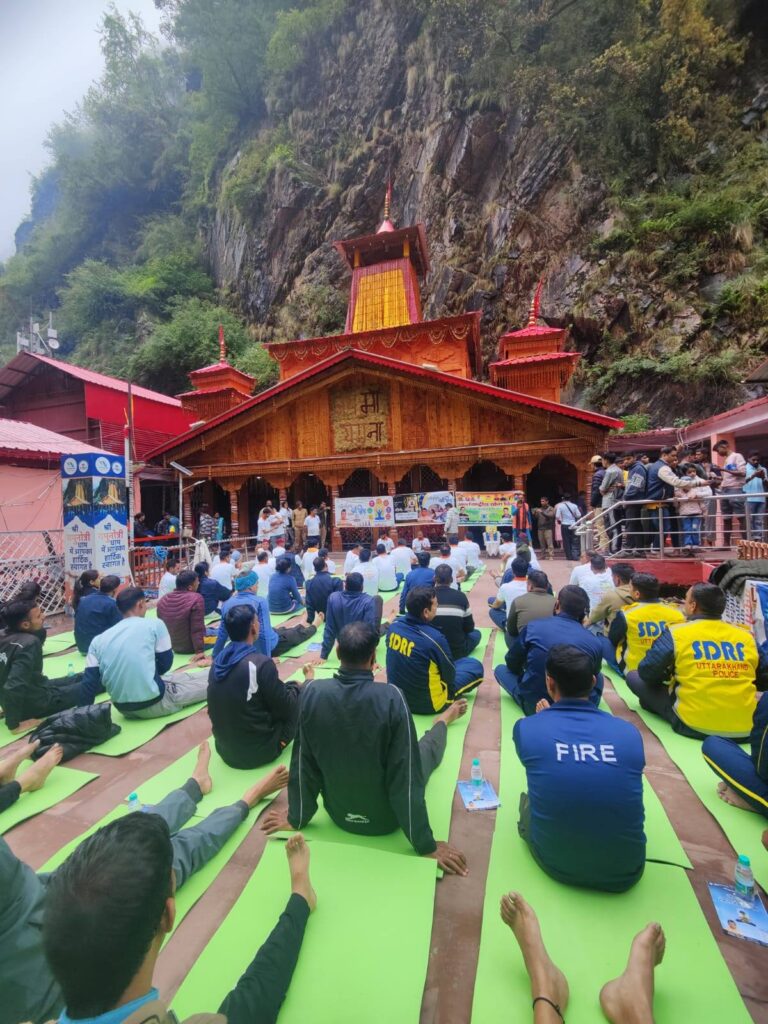 उत्तराखंड में 11वां अंतरराष्ट्रीय योग दिवस: भव्य आयोजन और नई ‘योग नीति’ का शुभारंभ
