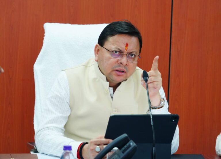 नंदानगर क्षेत्र के आपदा प्रभावित गांवों में बचाव एवं राहत कार्यों को और अधिक गति प्रदान करने के दिए निर्देश