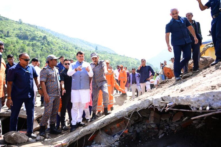 मुख्यमंत्री ने प्रभावितों का दुःख साझा करते हुए हरसंभव सहायता का दिया भरोसा