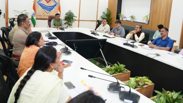 कुम्भ 2027 की तैयारियों के सम्बन्ध में मुख्य सचिव ने ली बैठक
