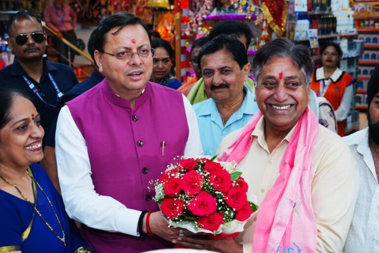 GST बचत उत्सव पटेलनगर में चला सीएम धामी का अभियान