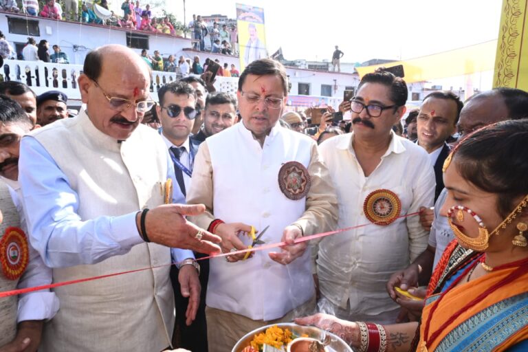 मुख्यमंत्री पुष्कर सिंह धामी ने किया श्री कुंजापुरी पर्यटन एवं विकास मेले का शुभारंभ