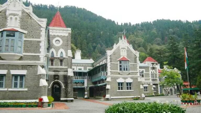 बागेश्वर नगर पालिका परिषद अध्यक्ष के खिलाफ अवमानना नोटिस जारी, जानिये वजह