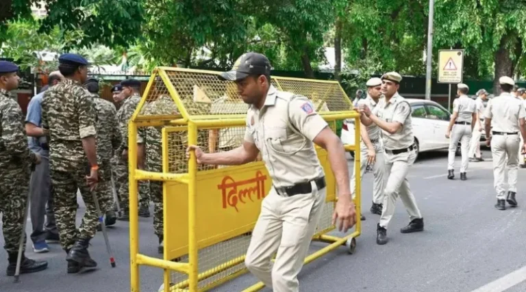 दिल्ली की चार जिला अदालतों को मिली बम से उड़ाने की धमकी, सुरक्षा एजेंसियां हाई अलर्ट पर