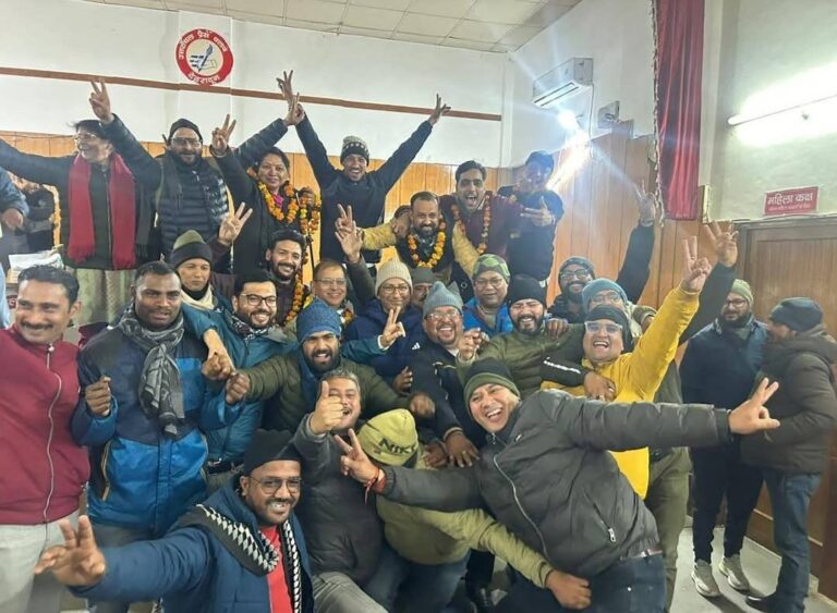 हस्तिनापुर का किला ढहा, इंद्रप्रस्थ की इंट्री