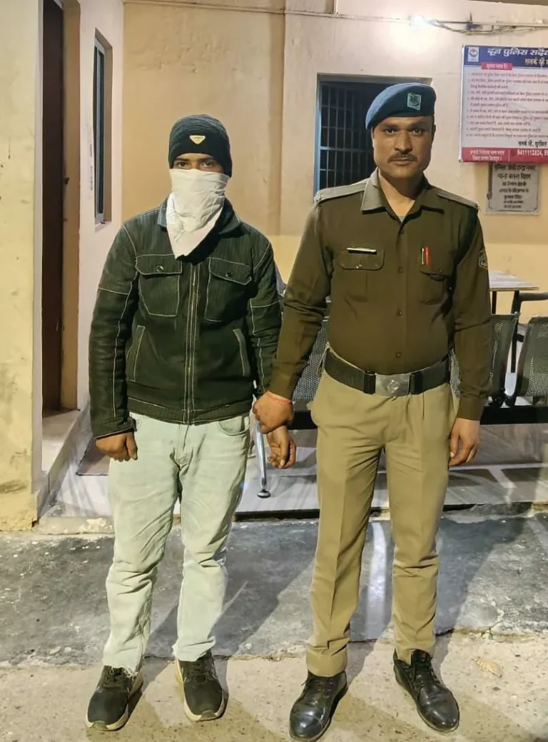 देहरादून: बसंत विहार पुलिस ने मोबाइल झपटमार फैज़ल को दबोचा, मोबाइल व स्कूटी बरामद
