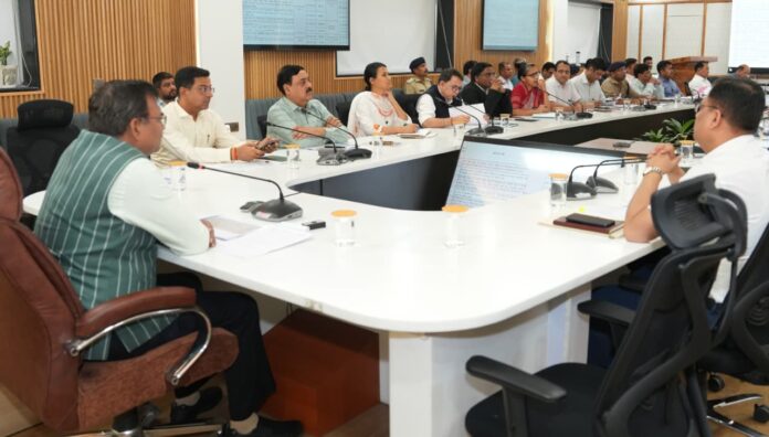 कुंभ मेला 2027:मुख्य सचिव ने जताई निर्माण कार्यों में देरी पर नाराजगी