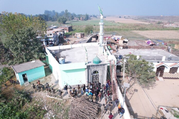 फिर चला धामी का बुलडोजर गूलरभोज में अवैध मस्जिद ध्वस्त
