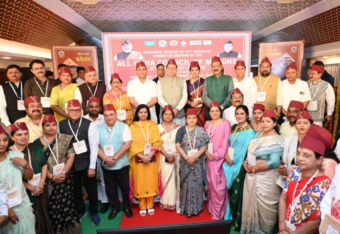rishikesh-mayors-council-meeting-cm-dhami-development-projects-uttarakhand