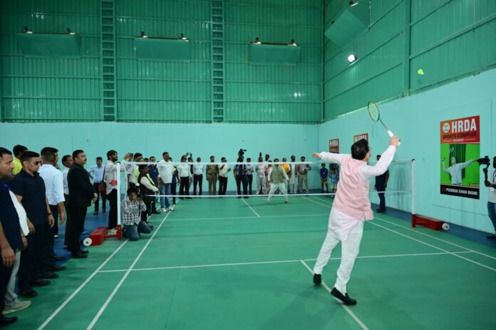 रुड़की को मिली आधुनिक स्पोर्ट्स कॉम्पलेक्स की सौगात, CM धामी ने किया लोकार्पण|BHADAS4INIDA