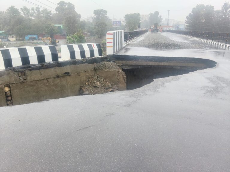 Nanda Ki Chowki Bridge Damage: 16 करोड़ की लागत से बना नया पुल क्षतिग्रस्त