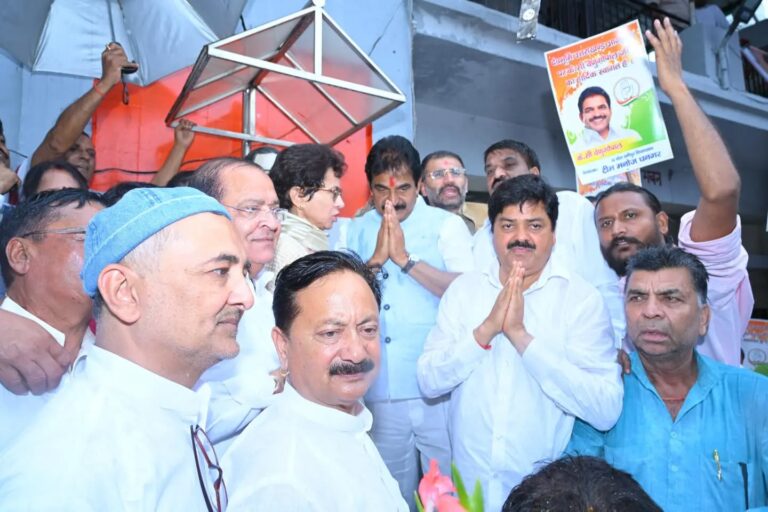 केसी वेणुगोपाल, कांग्रेस, देहरादून, उत्तराखंड राजनीति, राहुल गांधी, विधानसभा चुनाव, कांग्रेस संगठन, पेपर लीक, कांग्रेस बैठक, चुनावी रणनीति